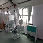 全自動黃豆脫皮機(jī)組